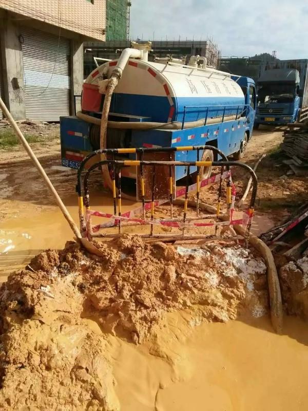 保城镇工地淤泥清淤