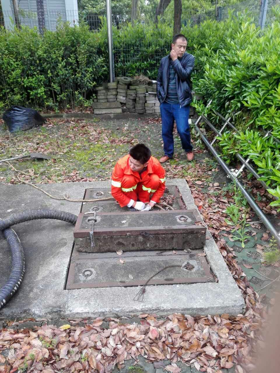 保城镇吸污抽粪