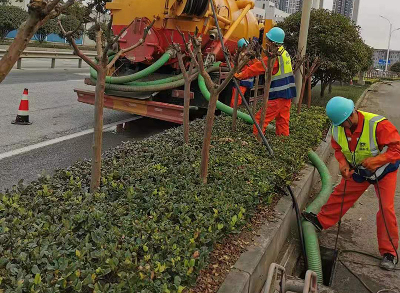 保城镇市政管道清淤