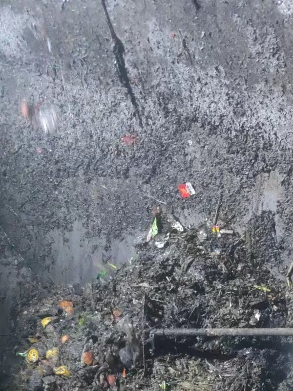 保城镇污水池清理